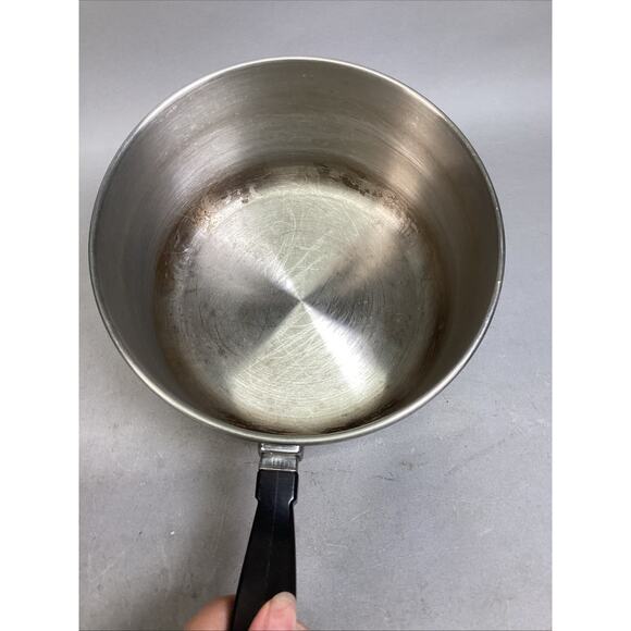 Vintage Farberware Stainless Steel 3 Quart Pot With Glass Lid - Picture 9 of 10